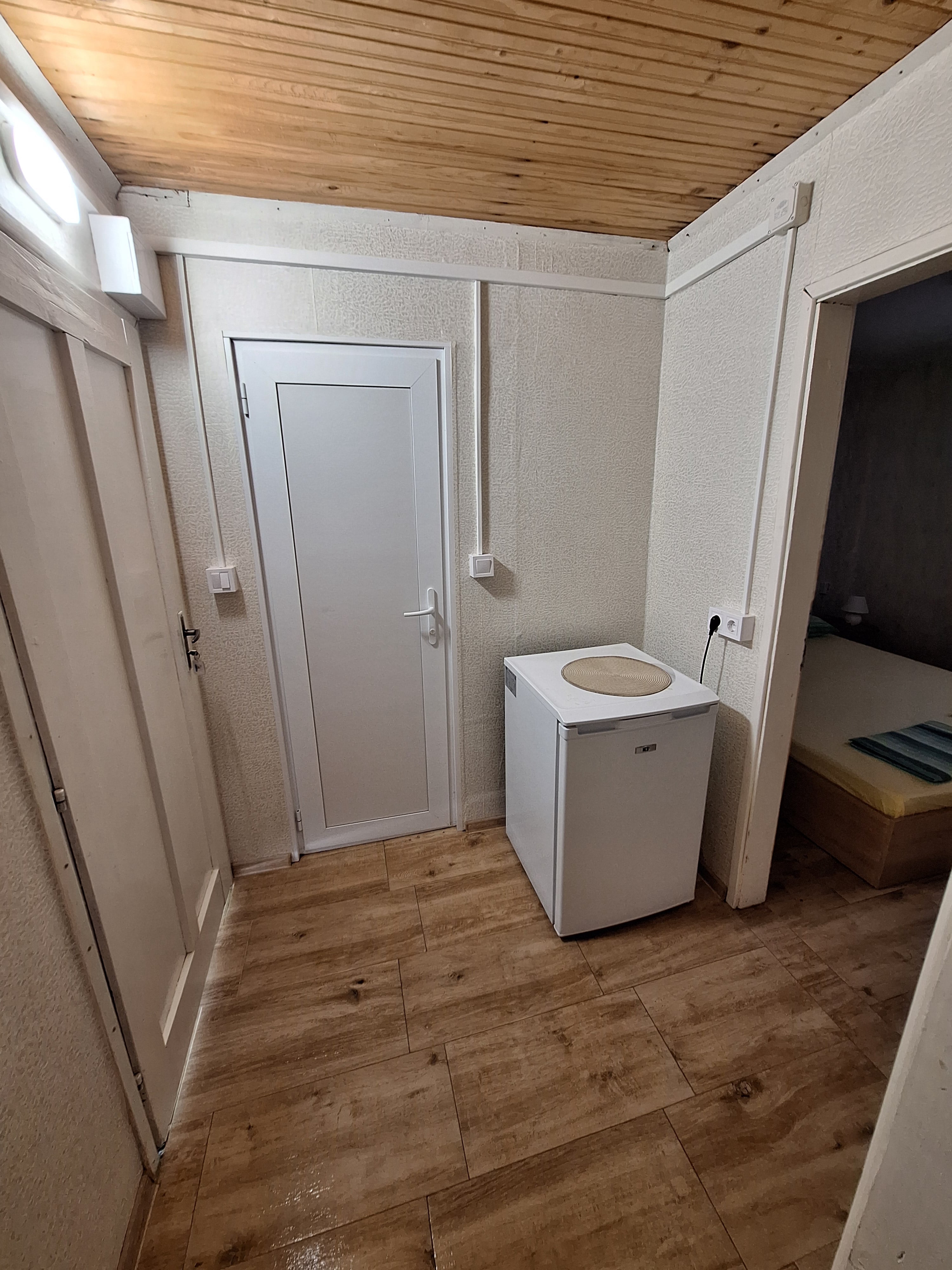 реновирани бунгала, почивка, море, плаж, гора, къмпинг, ваканция, романтика, слънце отдих кристална морска вода чиста природа